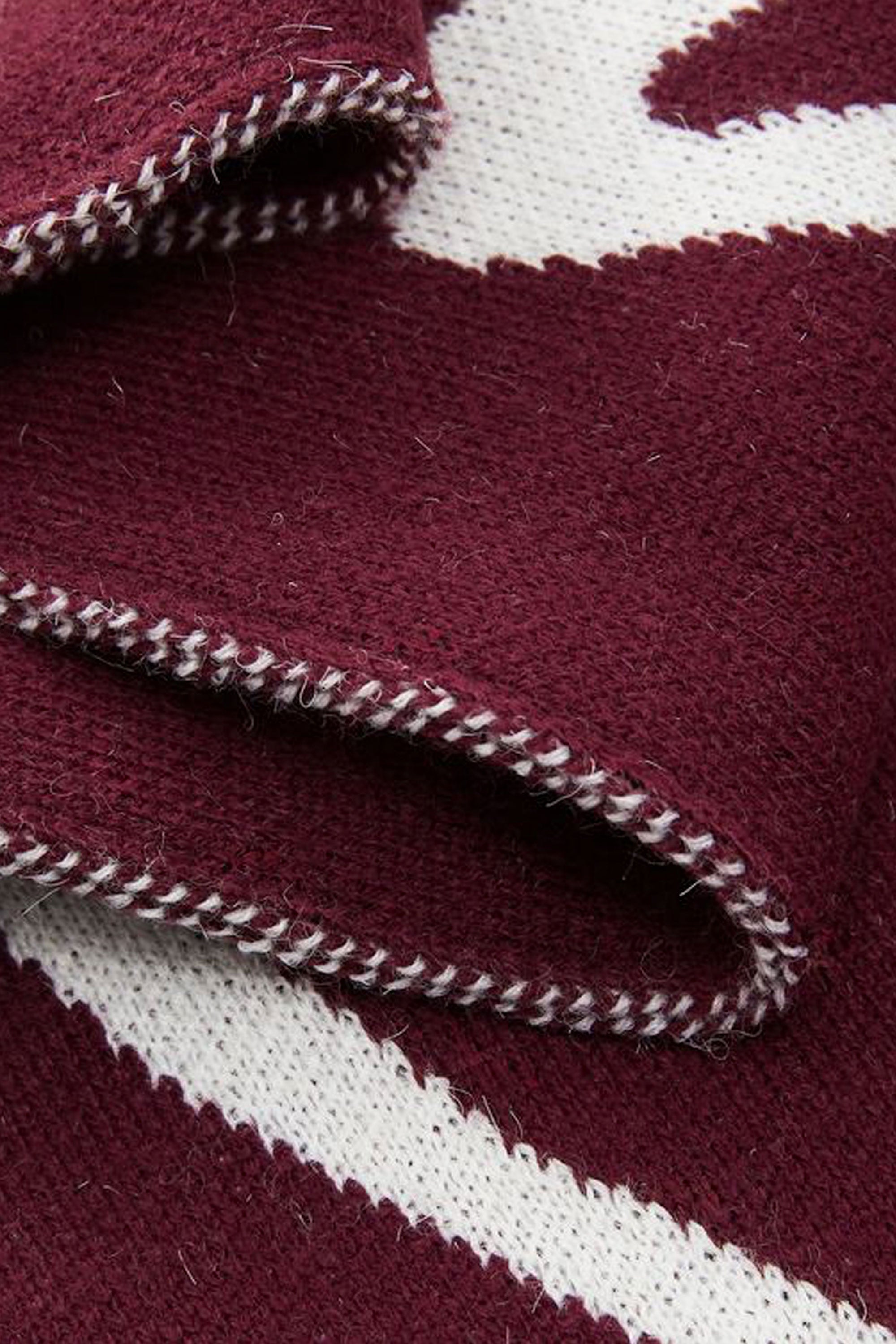 Pukas-Surf-Shop-Women-Scarf-On-Vacation-Chill-Out-Scarf-Burgundy-2