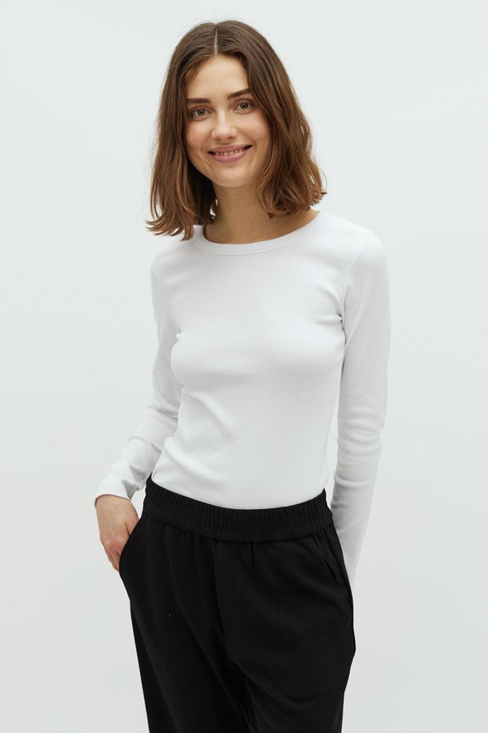 Happylifeshops Women Tee Mbym Otis Long Sleeve Tee White 1