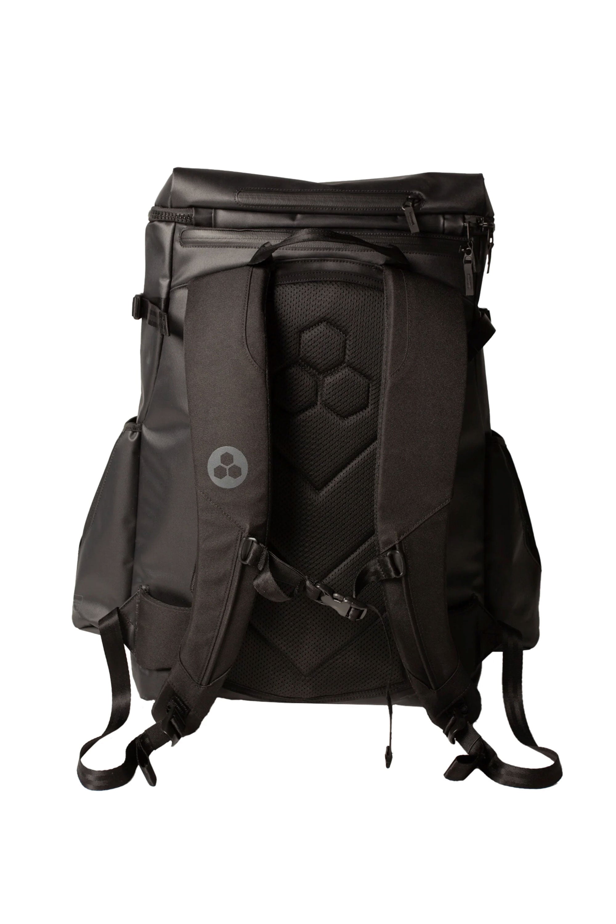 Pukas-Surf-Shop-channel-islands-surfboards-essentials-pack-40l