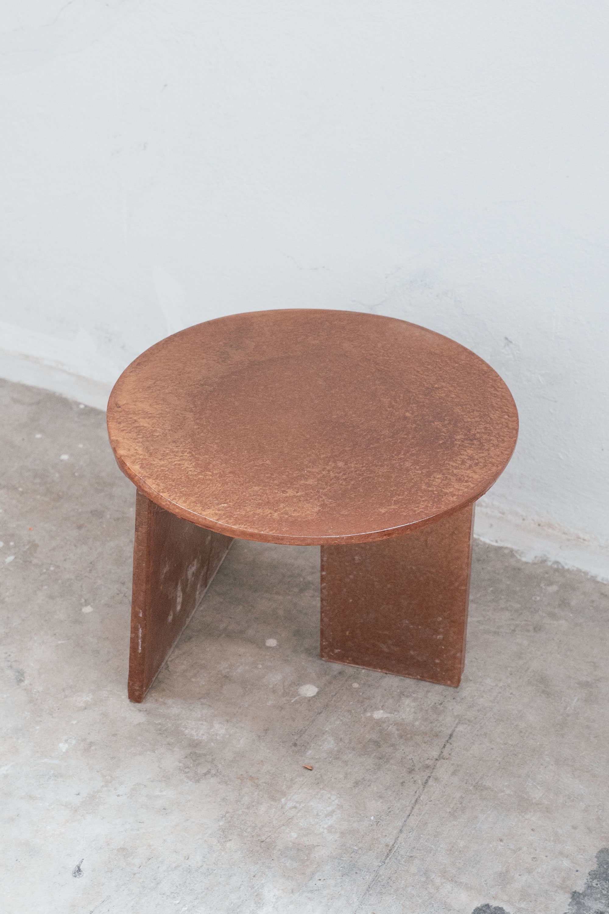 Pukas-Surf-Shop-hall-5-estudio-mesa-coffee-cobre