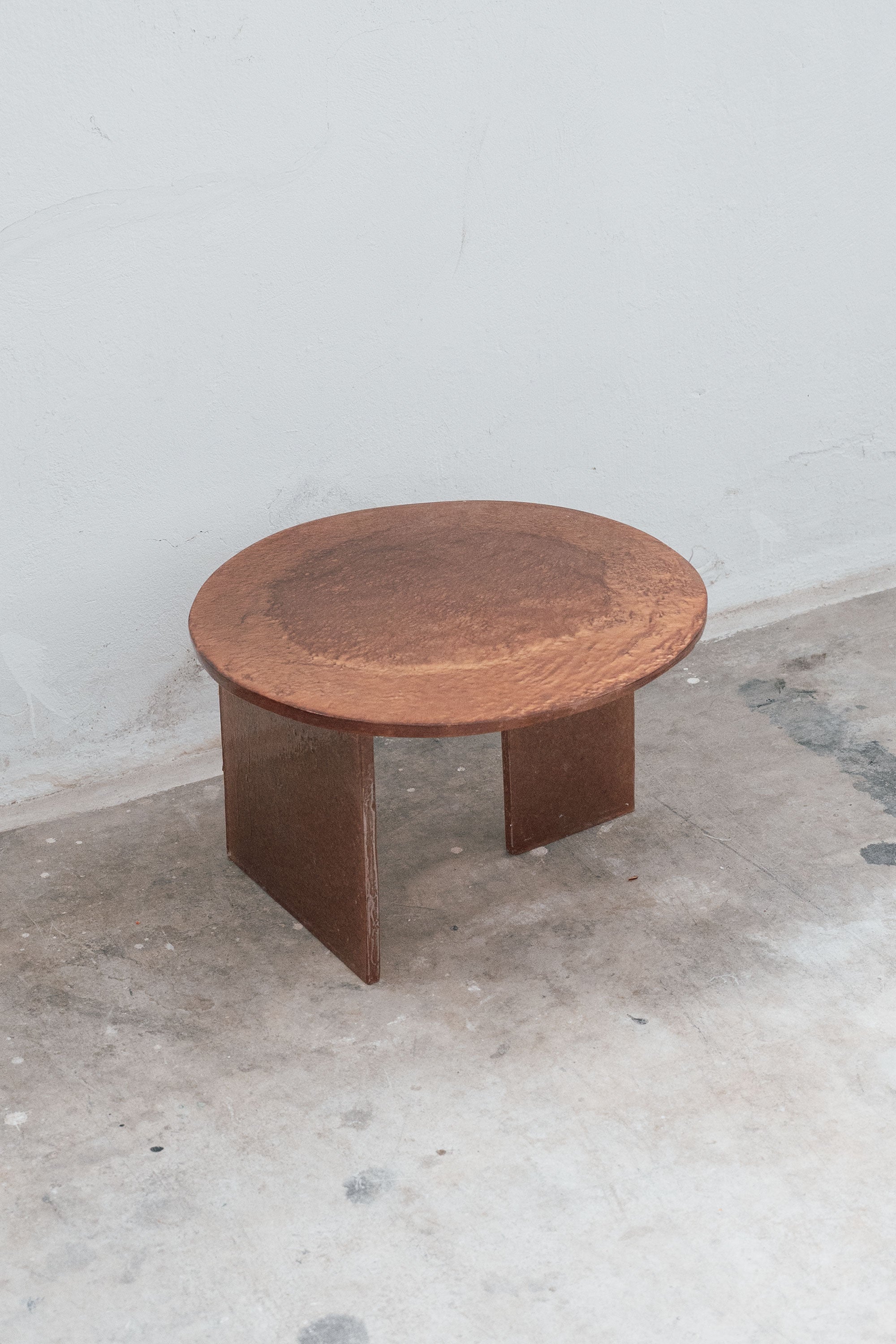 Pukas-Surf-Shop-hall-5-estudio-mesa-coffee-cobre