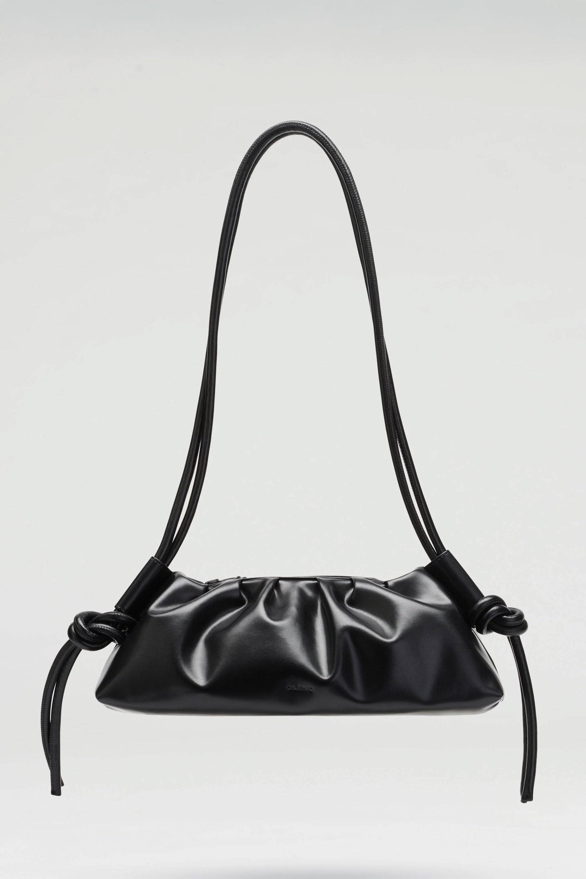 Pukas-Surf-Shop-olend-handbags-DUMPLING-bag-black-1