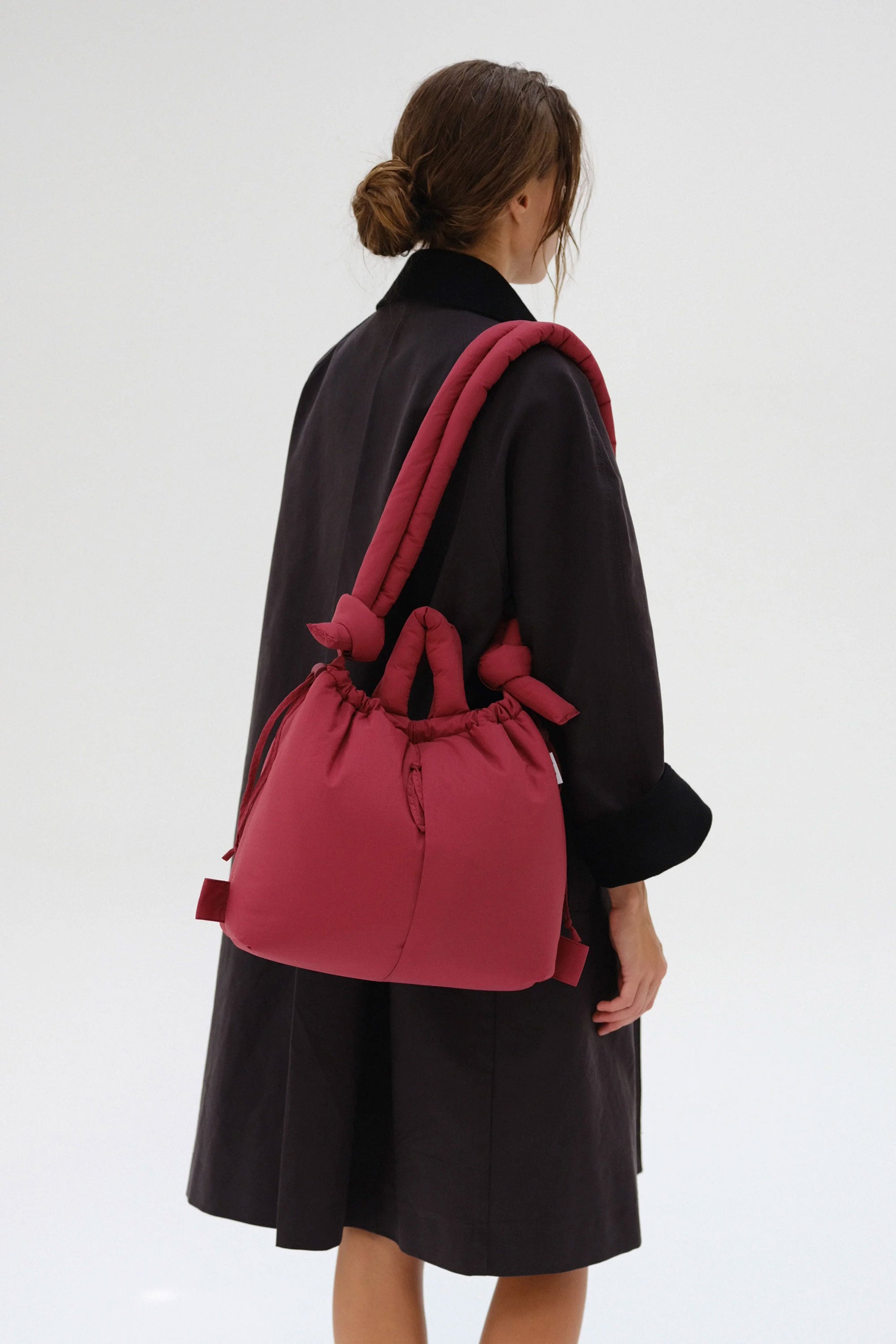 Pukas-Surf-Shop-olend-handbags-ona-soft-bag