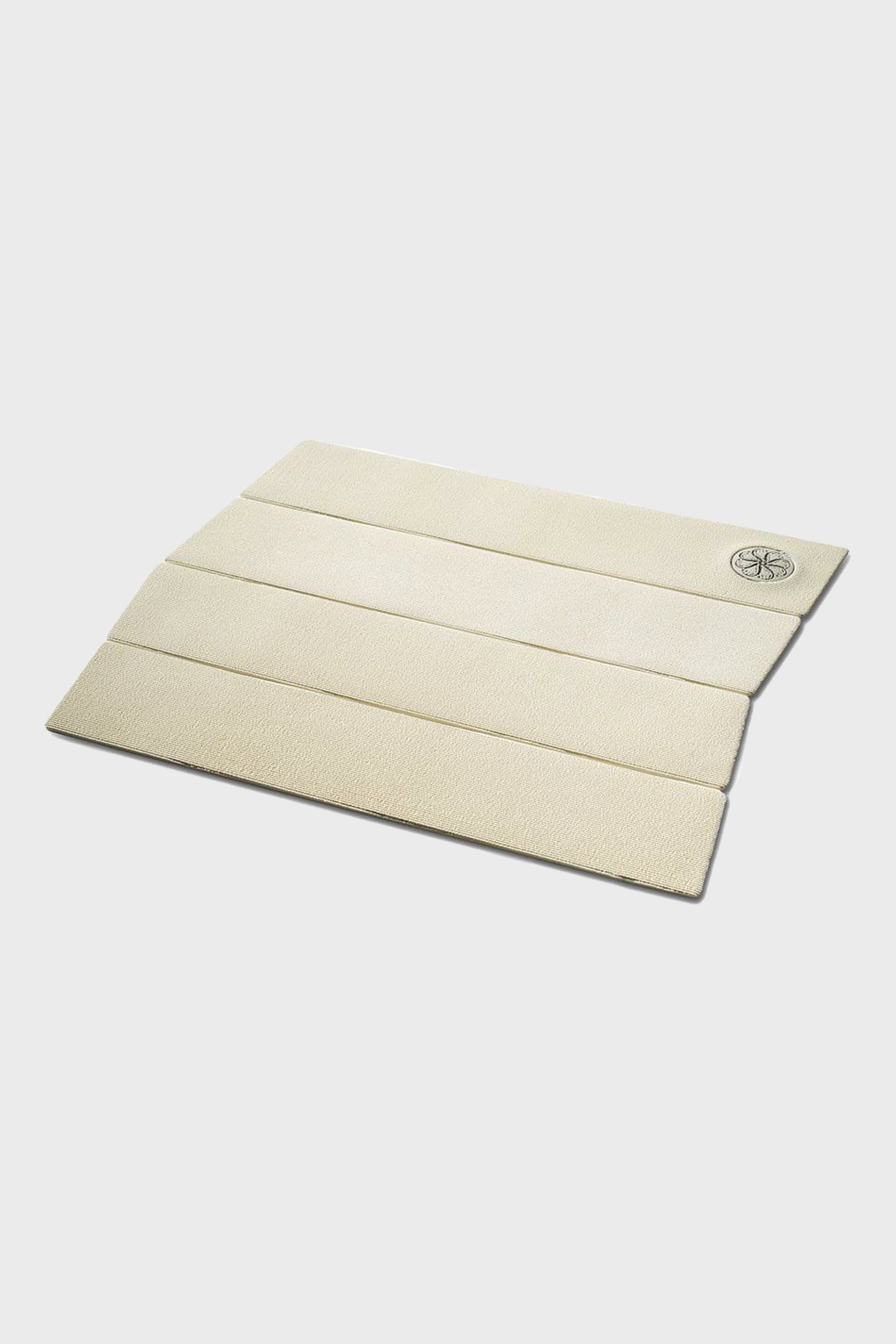 Pukas-Surf-Shop-Octopus-Grips-Front-Deck-Cream